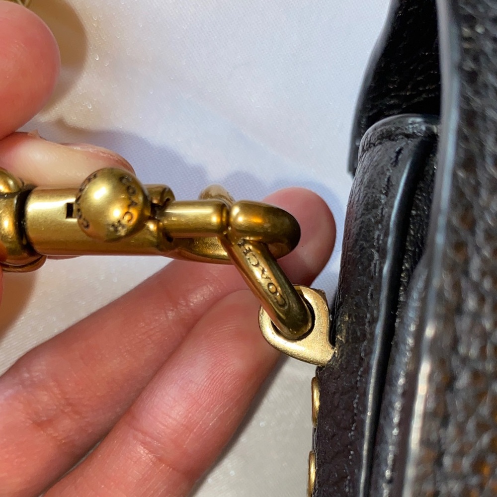 Coach Cassie Bag with Gold Chain - Picture 9 of 11